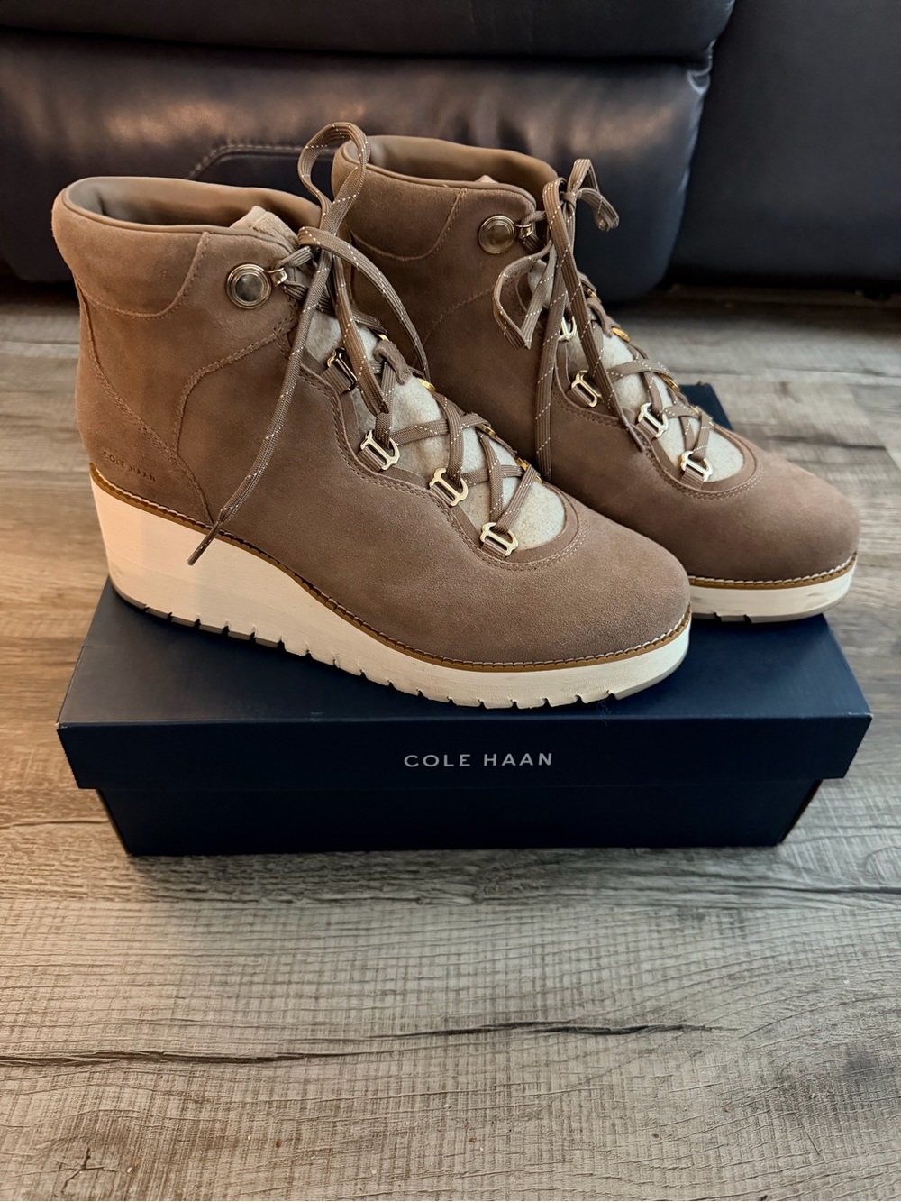 Cole Haan Women’s Brown Waterproof Suede Wedge Boots/Sneakers